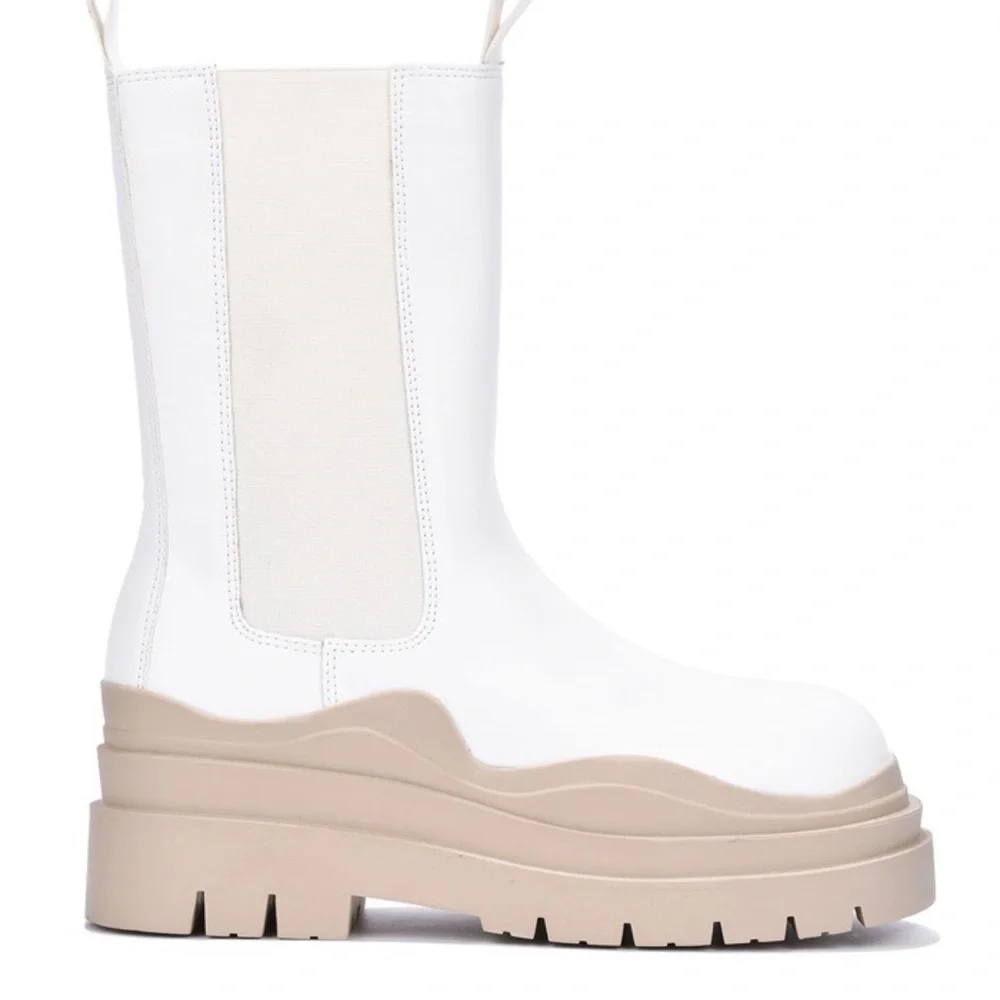 Blazing  Chunky Sole Biker Boot - Picture 2 of 9